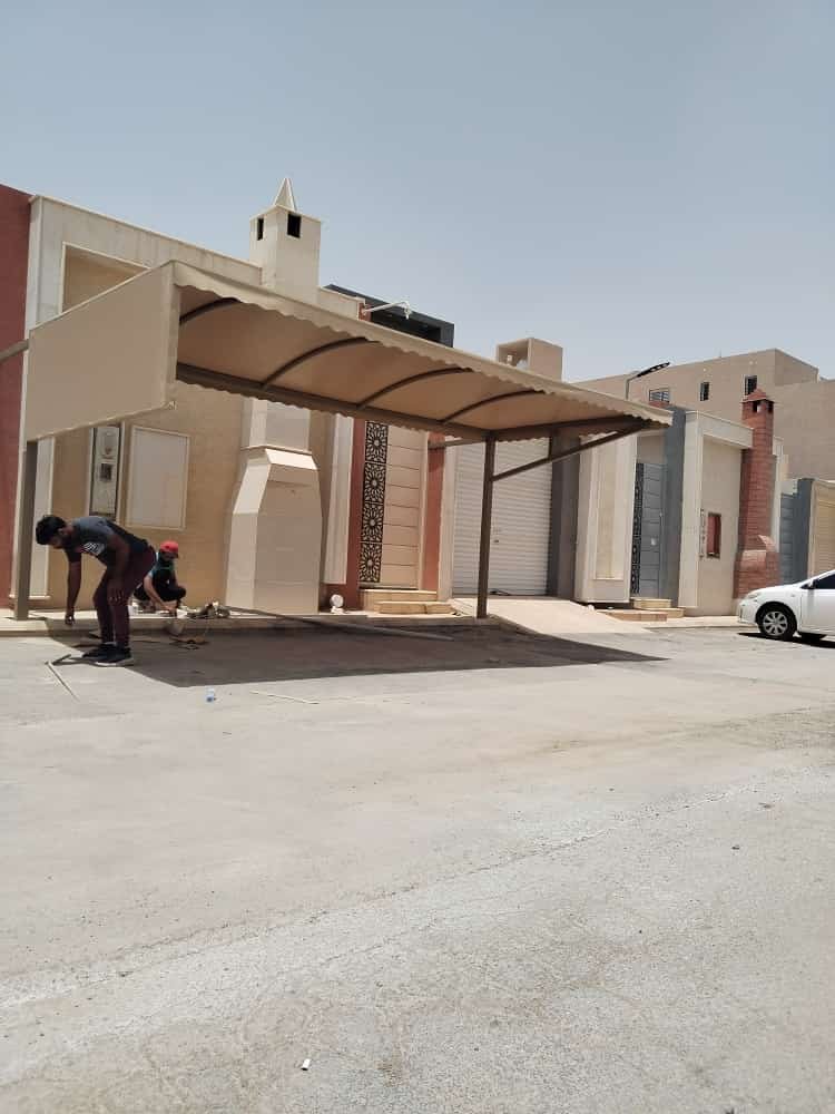مظلات خارجية في 
